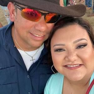 Meet your Posher, Claudia